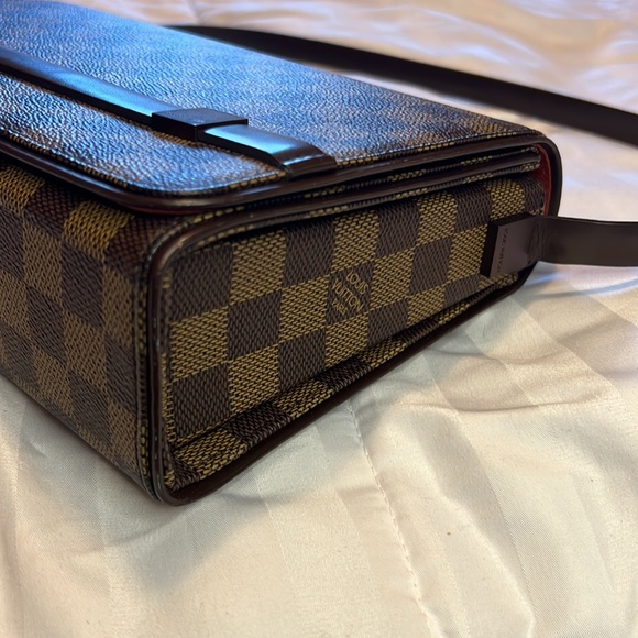Authentic Louis Vuitton TriBeCa Damier Ebene. - Picture 11 of 12